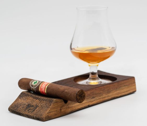 Cigar Rest with Whiskey Glass Holder